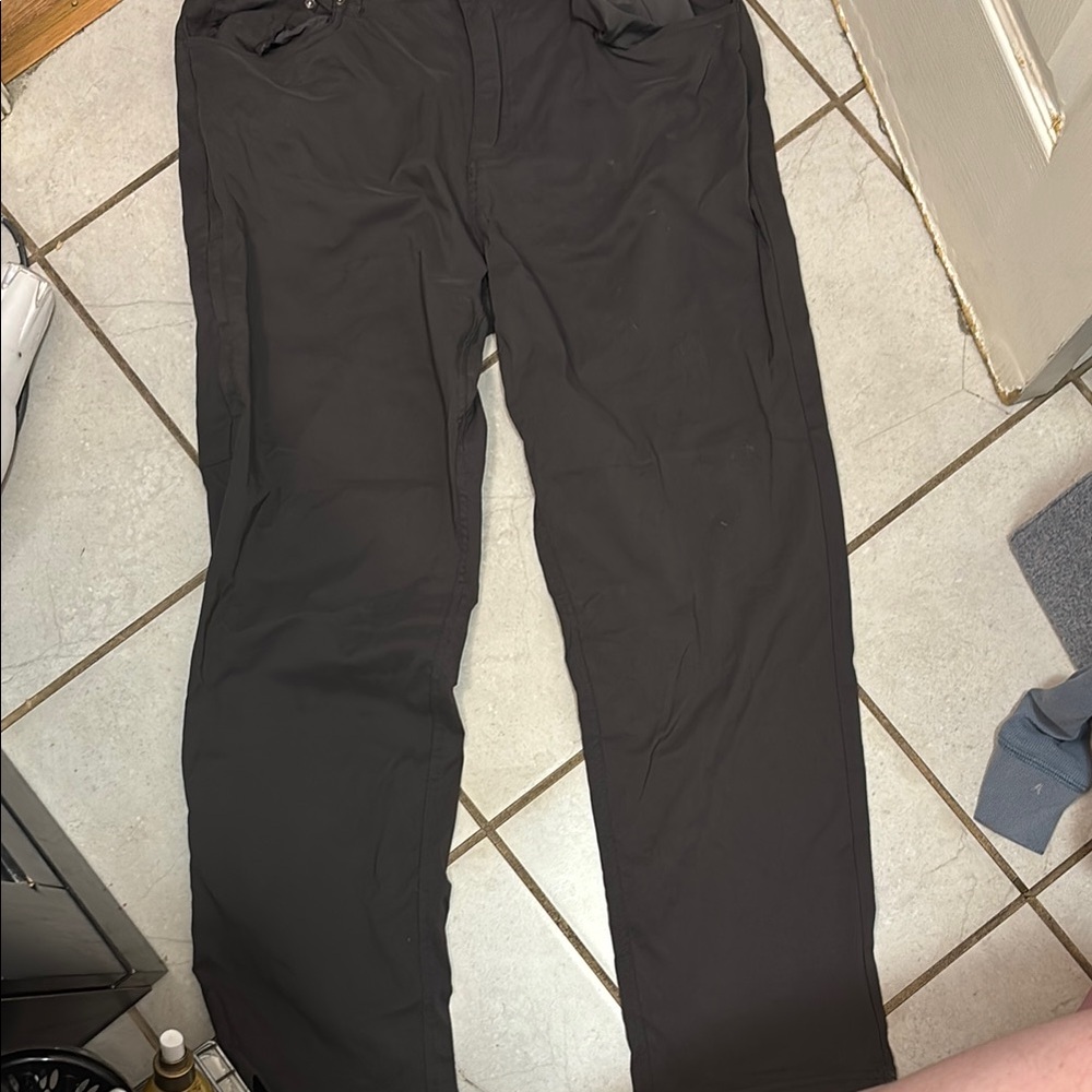 Gerry Weber Dark Gray Chinos Classic Style Dri Fit Activewear Pants 36W x 30L